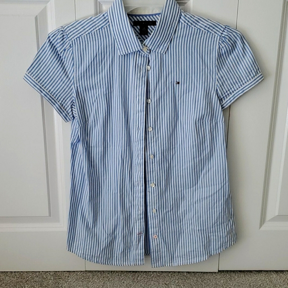Tommy Hilfiger Button Down - Picture 1 of 3